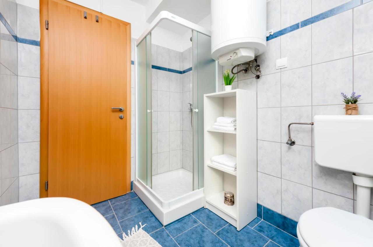 Apartment Roze Ρόβινι Εξωτερικό φωτογραφία